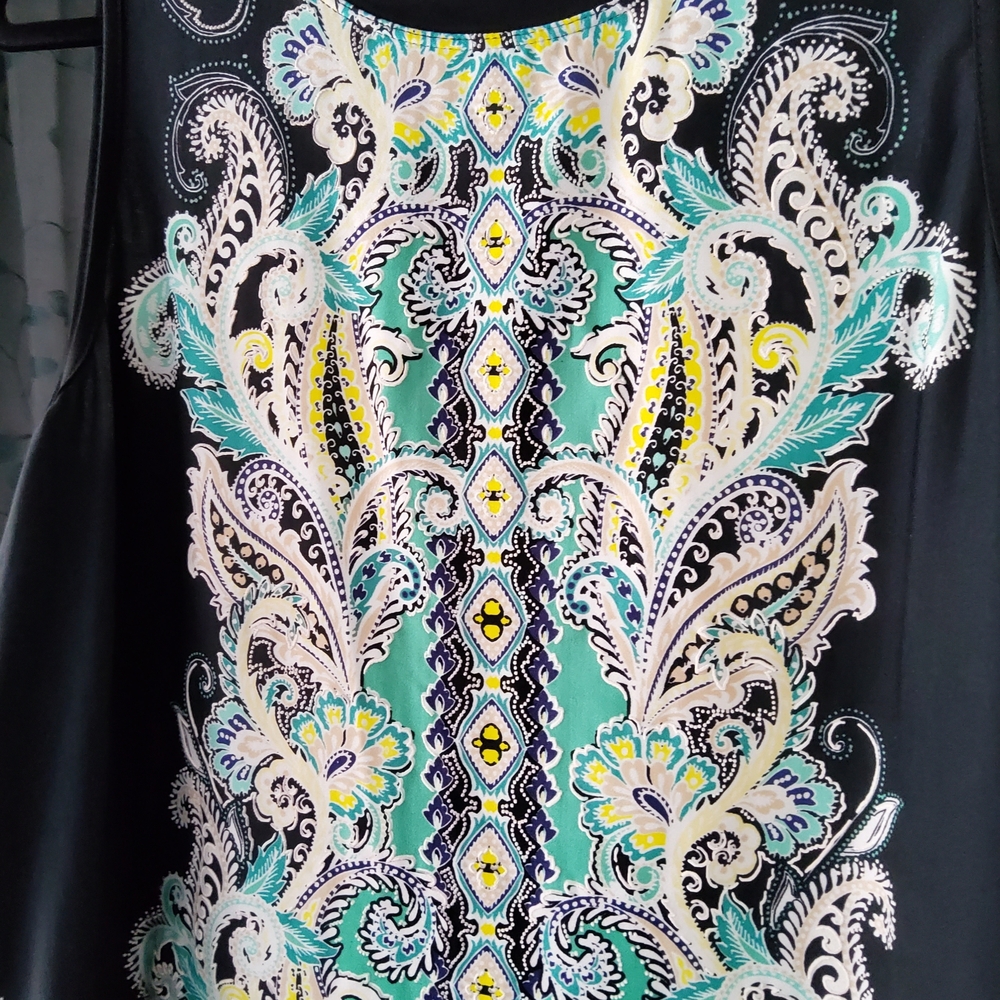 Apt. 9 Black and Green Paisley Top - Picture 6 of 6